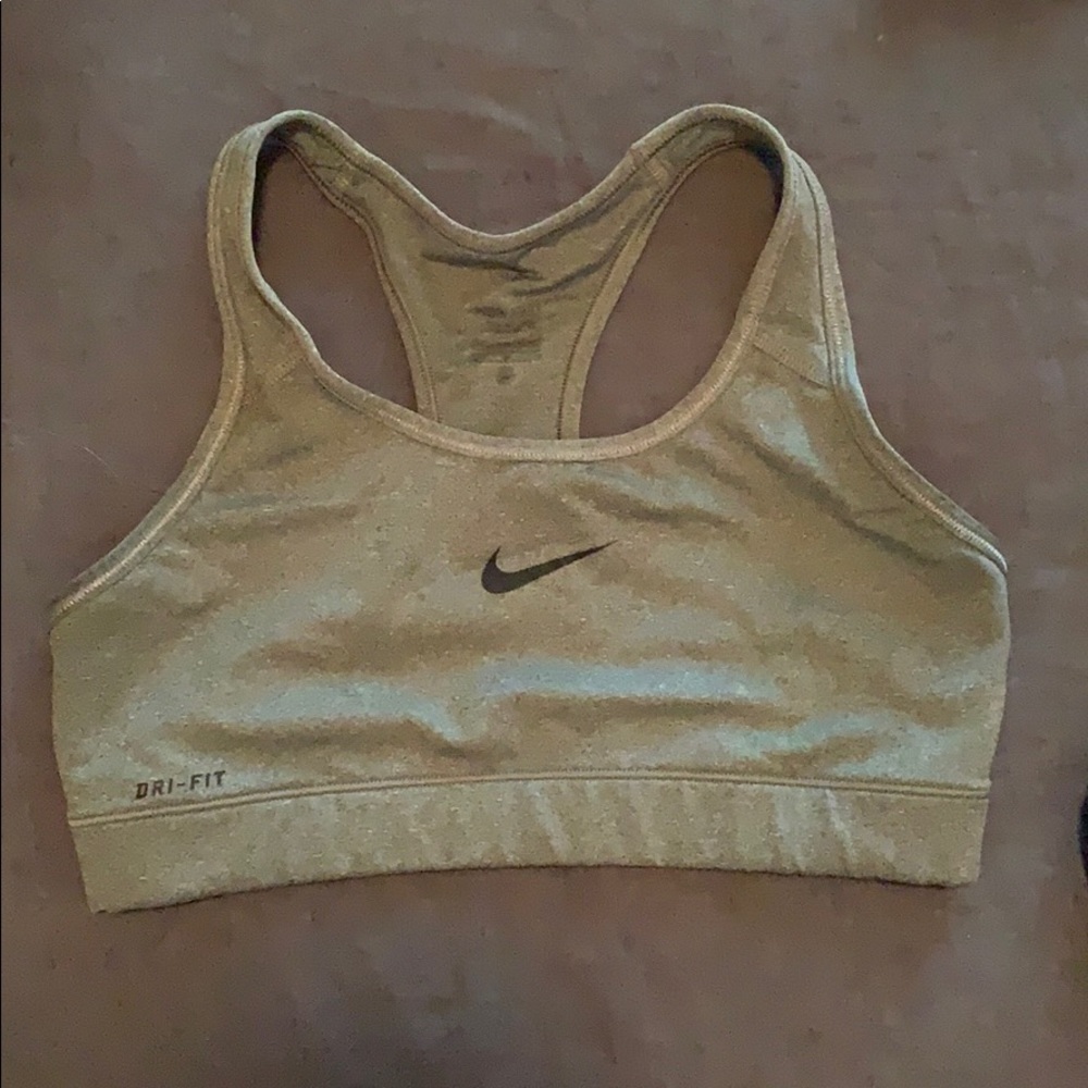 Nike Dri-Fit Bra